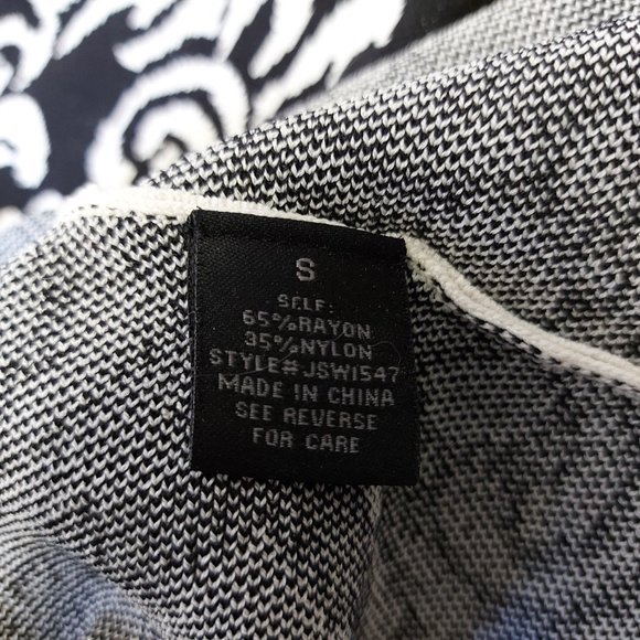 Black and white fitted dress - Picture 3 of 7